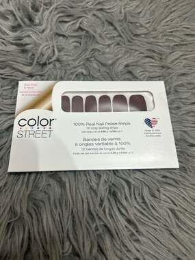 Color Street Upper East Side 100% Real Nail Polish Strips